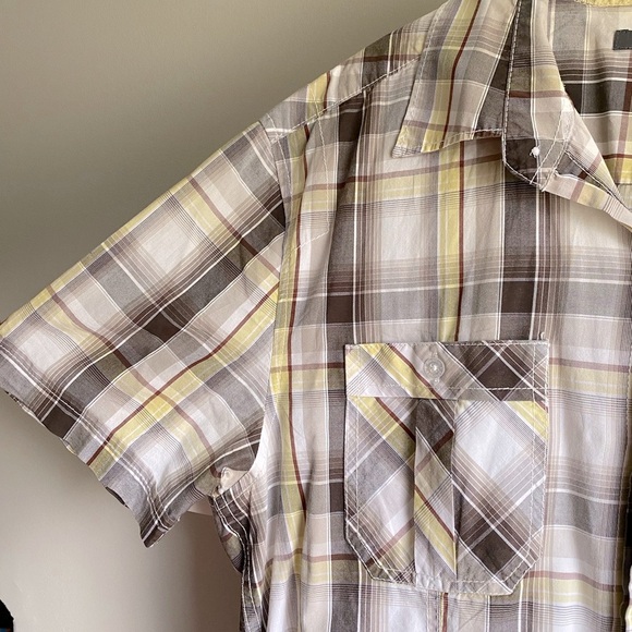 Men’s RW&co button up shirt size M EUC - Picture 4 of 4